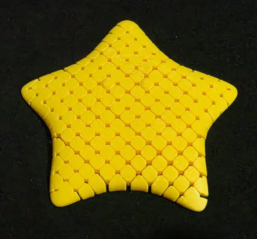 Flexi Star, yellow, angled view