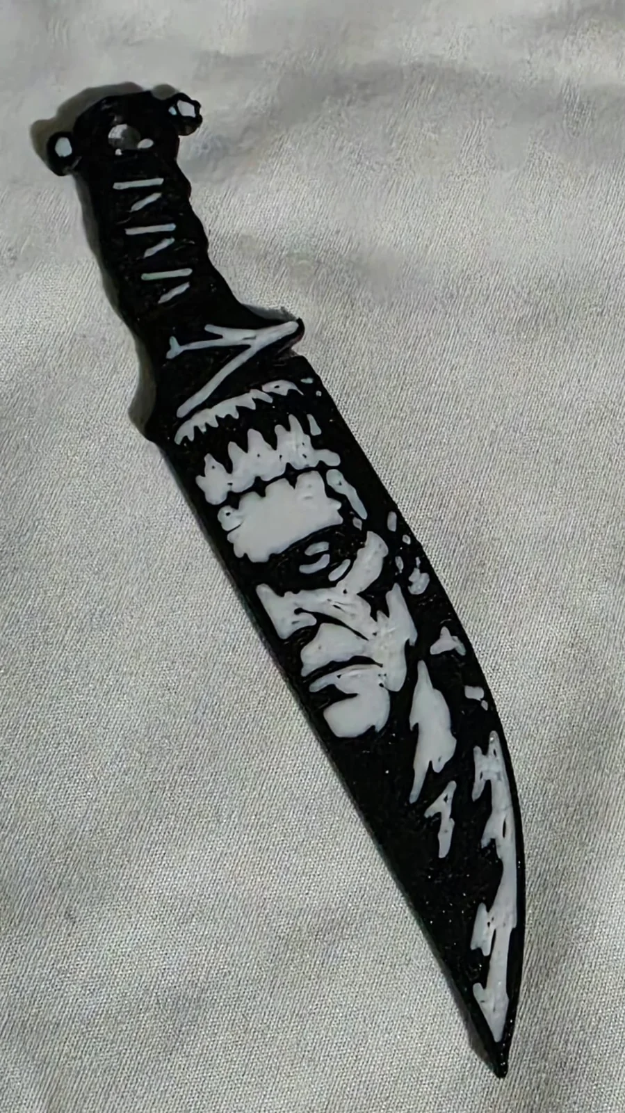 Frankenstein design knife keyring